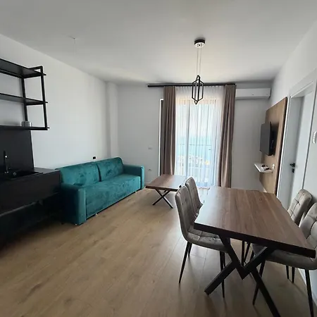 Aparthotel Yves 1 Boutique Sarandë